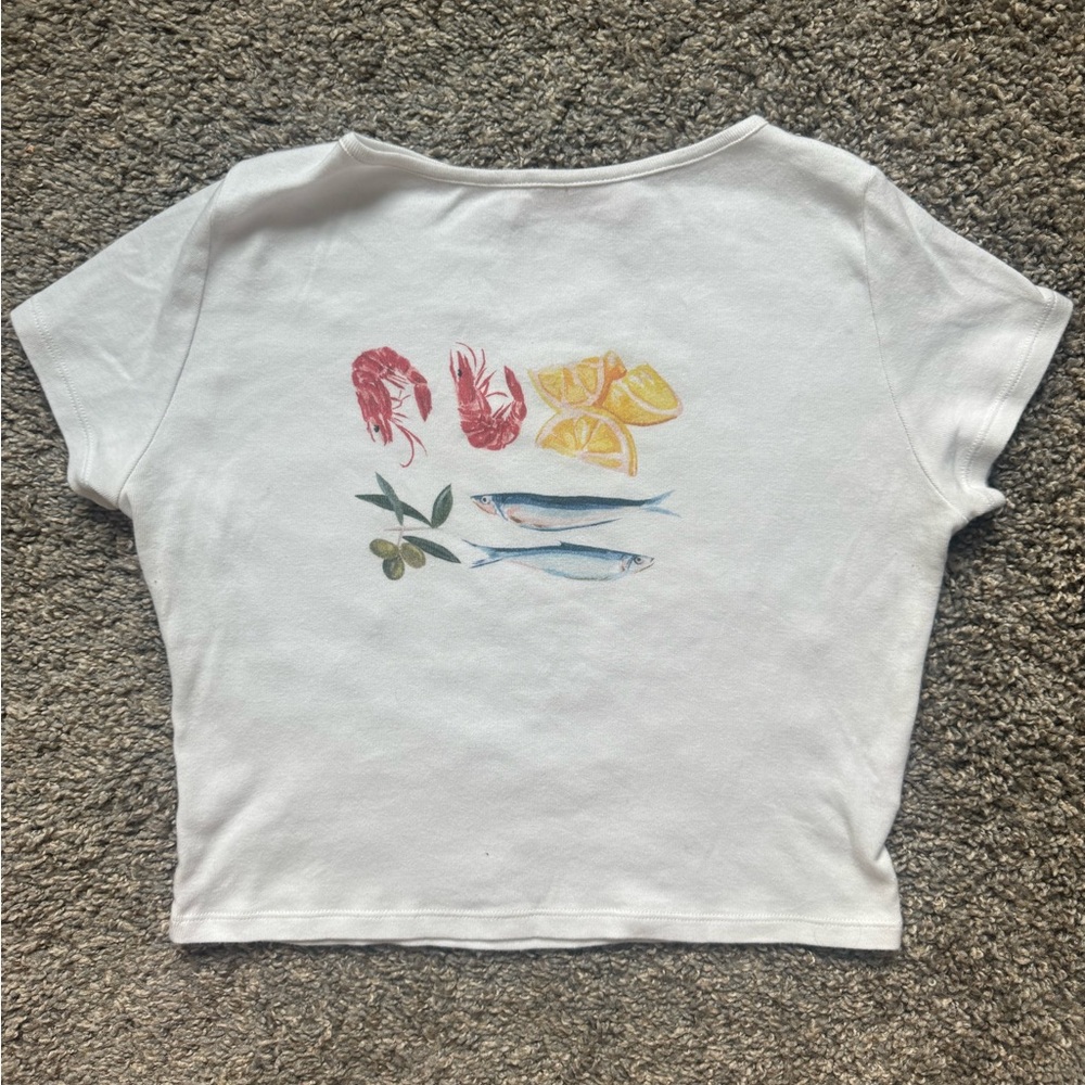 Lisa Says Gah White Graphic Crop Top